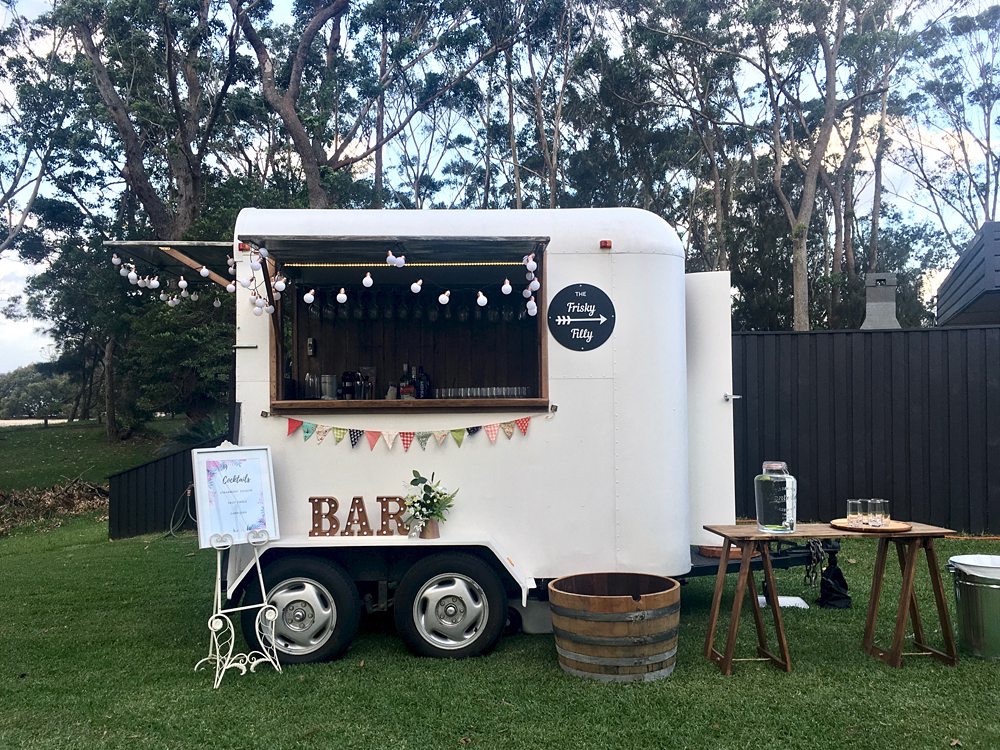 South Coast Mobile Bar – Available for hire for Weddings and Events